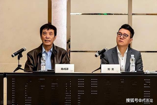 在线精品国产三级